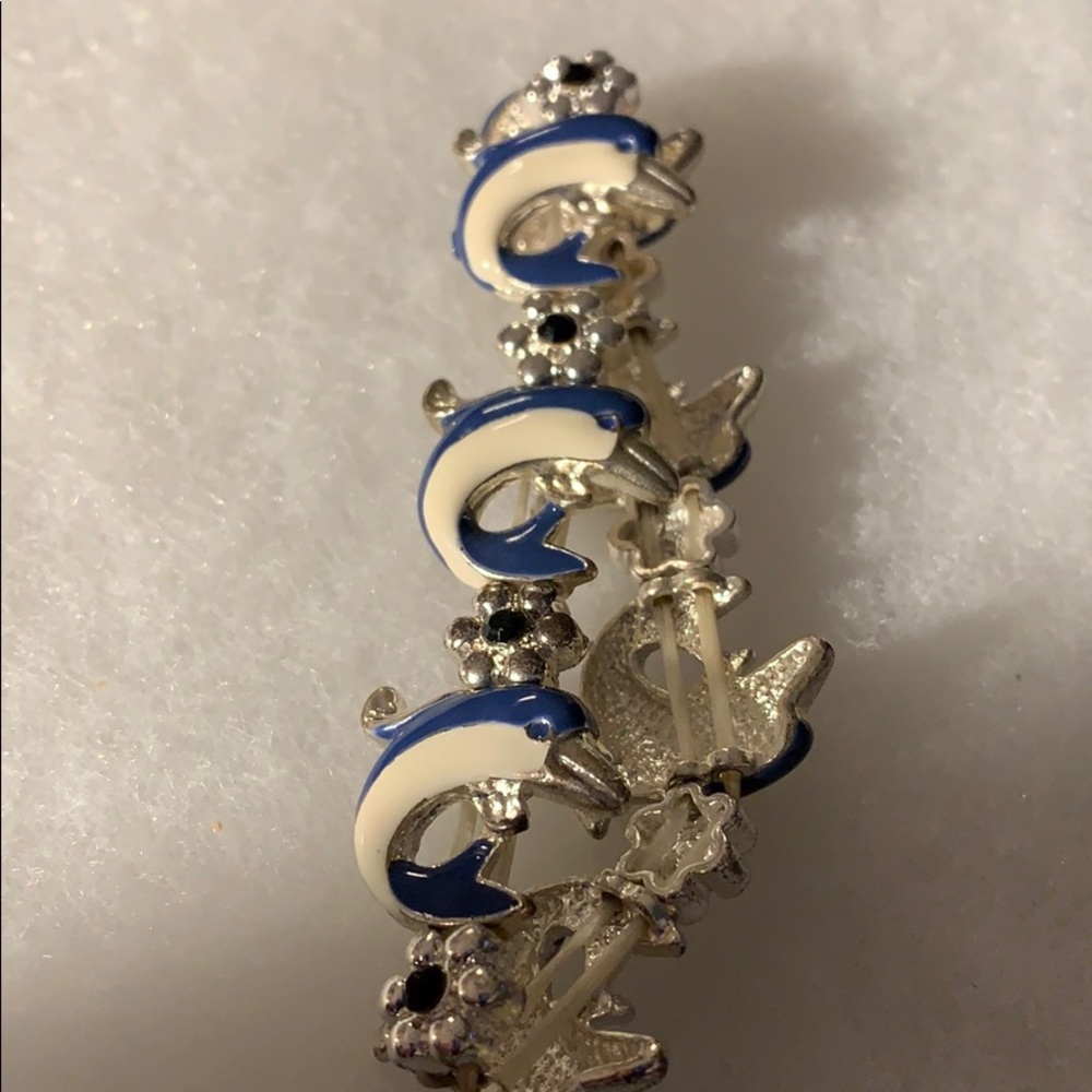 Dolphin stretch bracelet. Estate